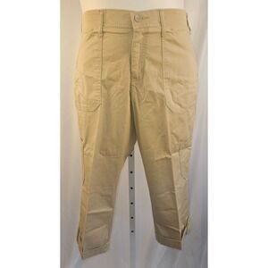 Lee Relaxed Fit Mid Rise Cargo Capri Cropped Pants‎ Womens Medium Khaki Cotton.